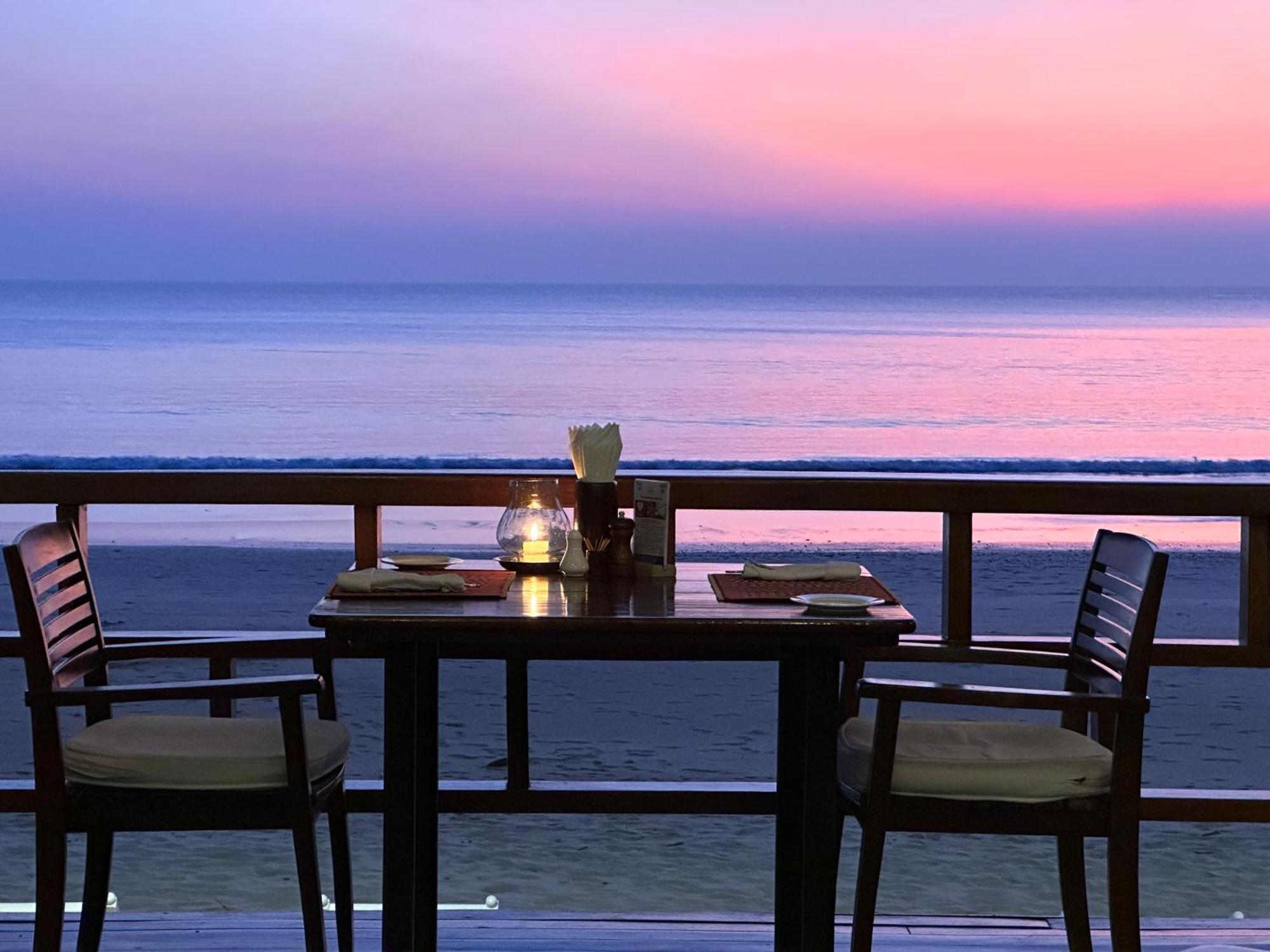 Bayview - The Beach Resort Ngapali Bagian luar foto